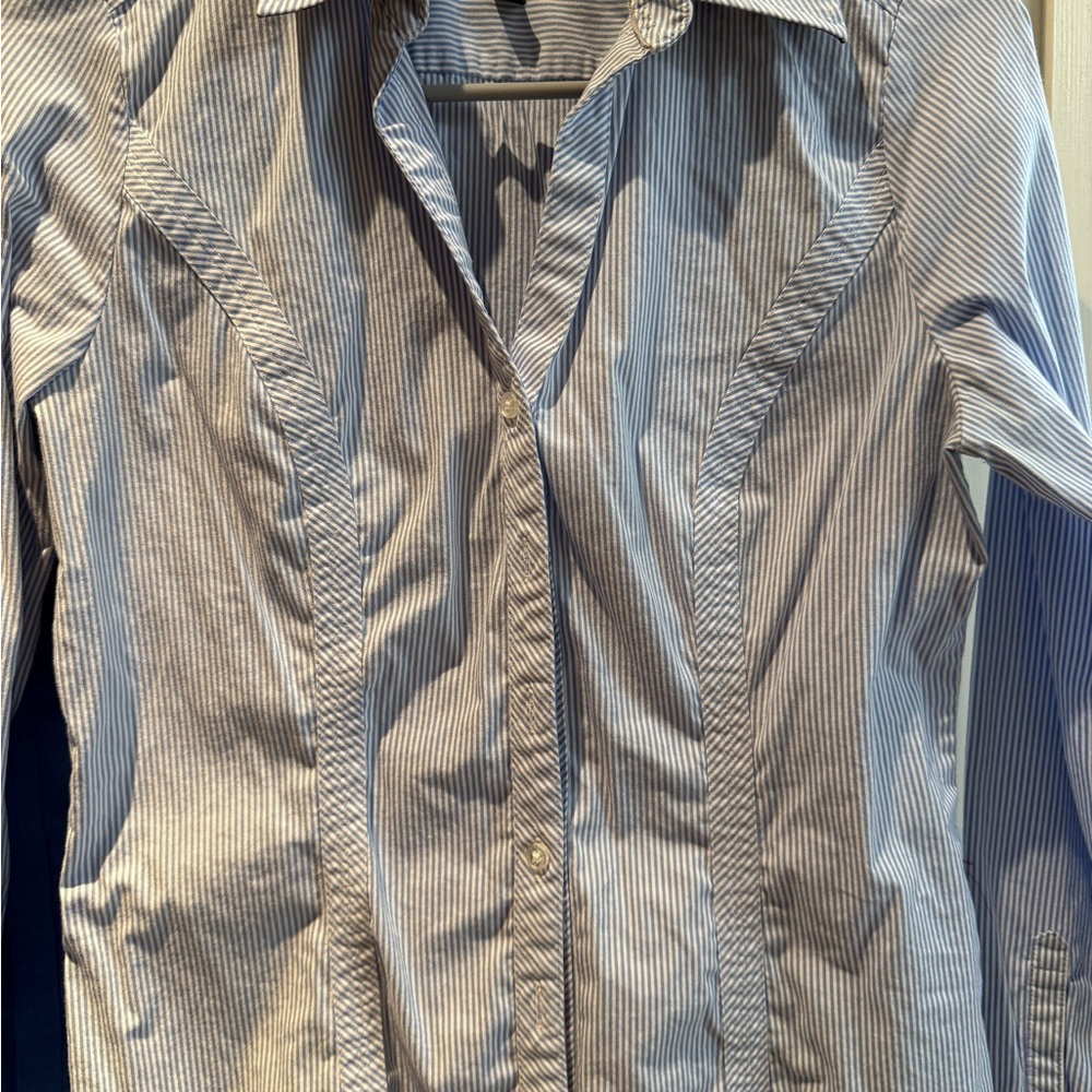 Bundle Express “The Essential” Women's Button-Down - image 2